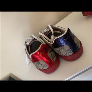 gucci sneakers